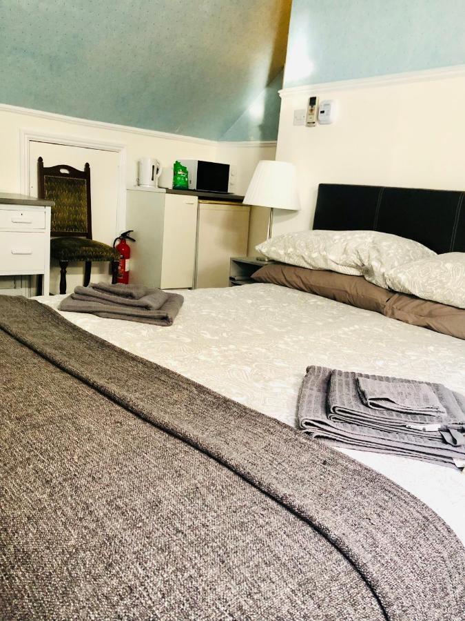 Apartamento Ac Hideout Rochford Exterior foto